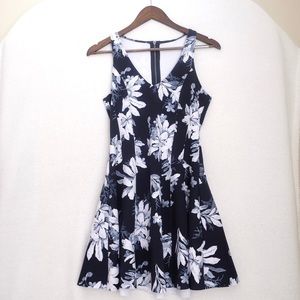 Abercrombie & Fitch - Dress
